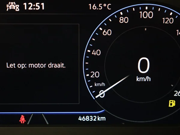 VOLKSWAGEN T-Roc (2022) — foto 7 van 20