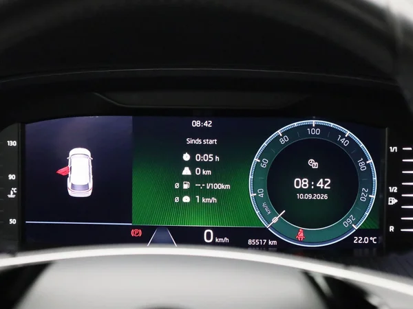 Škoda Octavia (2023) — foto 2 van 44