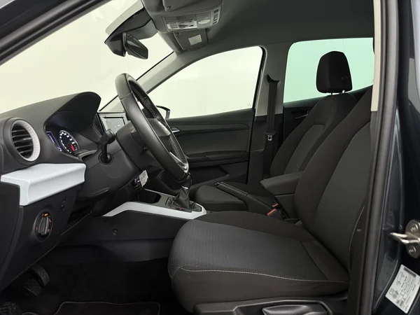 SEAT Arona (2022) — foto 2 van 27