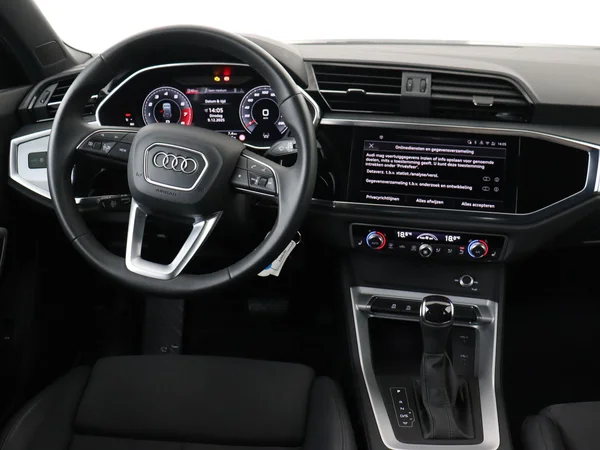 AUDI Q3 (2025) — foto 17 van 19