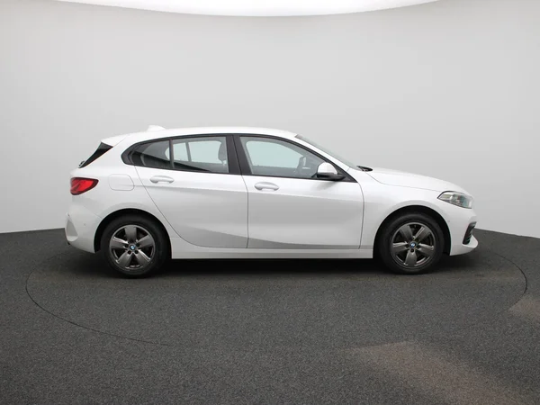 BMW 1 Reeks (2023) — foto 36 van 38