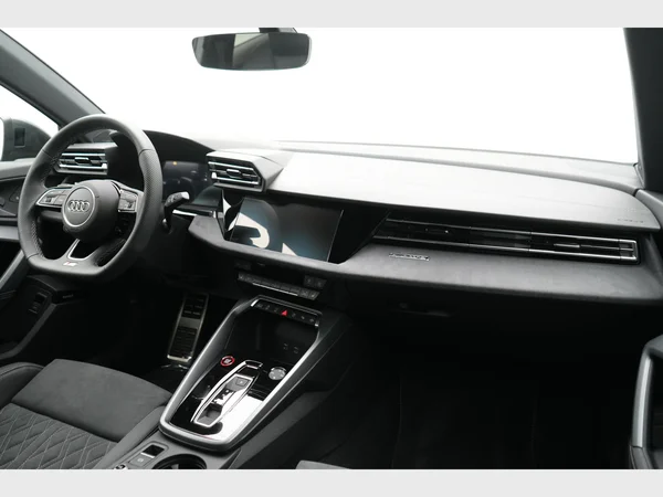 AUDI S3 Sportback (2025) — foto 23 van 31