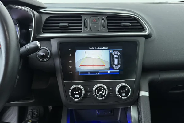 Renault Kadjar (2022) — foto 5 van 18