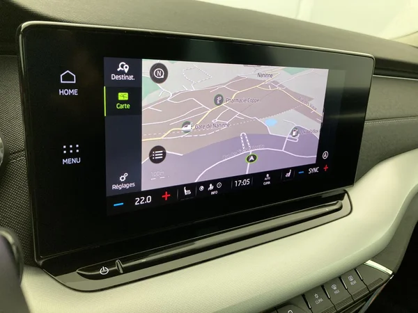 SKODA Octavia Combi (2021) — foto 5 van 36