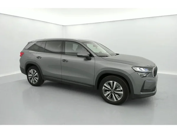 SKODA Kodiaq (2025) — foto 3 van 36
