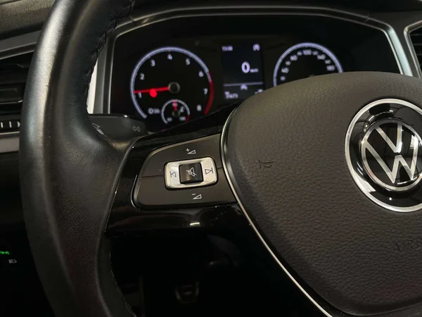 Volkswagen T-Roc Cabriolet (2021) — foto 9 van 18