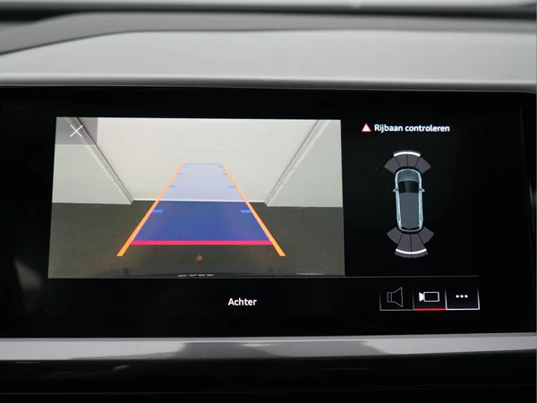 AUDI Q4 e-tron (2021) — foto 27 van 33