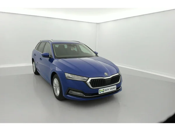 SKODA Octavia Combi (2022) — foto 4 van 35