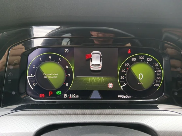 VOLKSWAGEN Golf VIII (2021) — foto 13 van 20