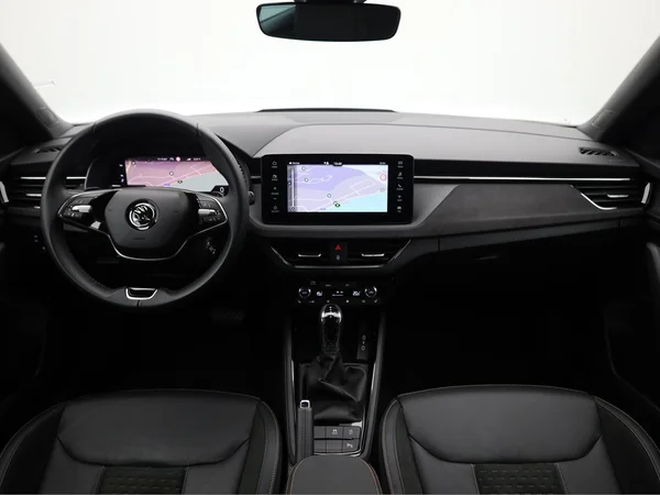 SKODA Kamiq (2024) — foto 22 van 23