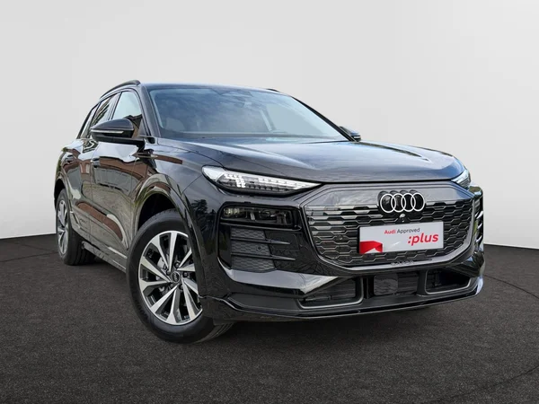 AUDI Q6 e-tron (2025) — foto 19 van 24