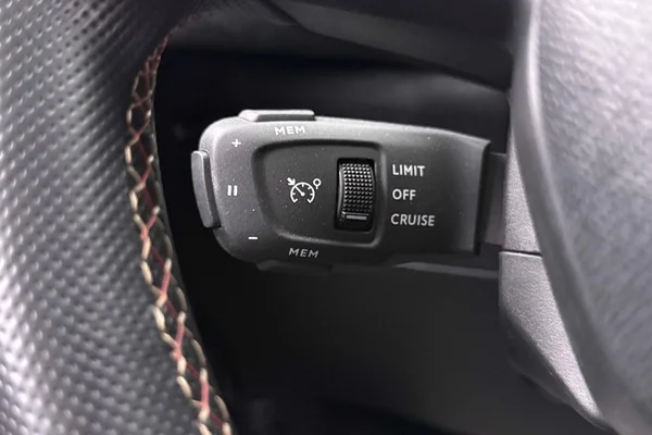 DS Ds 3 Crossback (2021) — foto 5 van 44