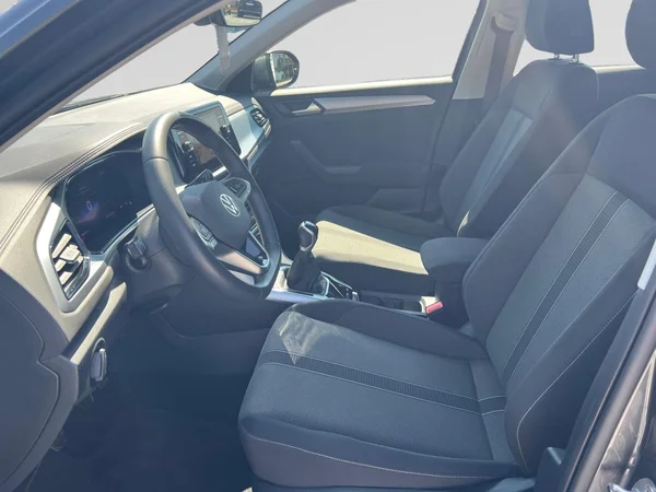 VOLKSWAGEN T-Roc (2022) — foto 14 van 18