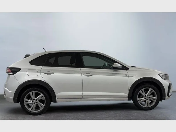 Volkswagen Taigo (2024) — foto 9 van 15