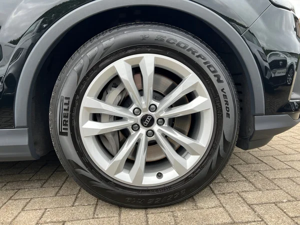 AUDI Q7 (2023) — foto 17 van 24