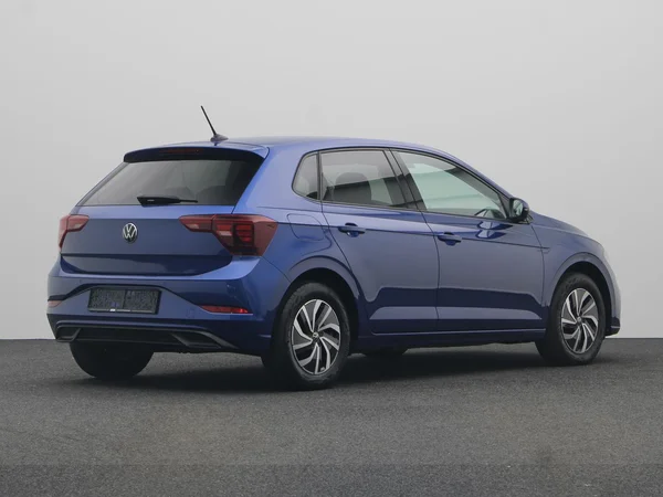 VOLKSWAGEN Polo (2024) — foto 12 van 19