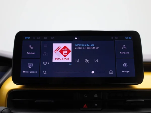 Jeep Avenger (2023) — foto 18 van 40