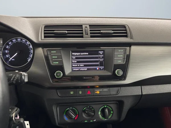 SKODA Fabia (2018) — foto 7 van 17