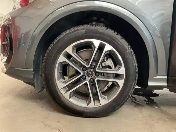 AUDI Q5 Dsl (2025) — foto 16 van 24
