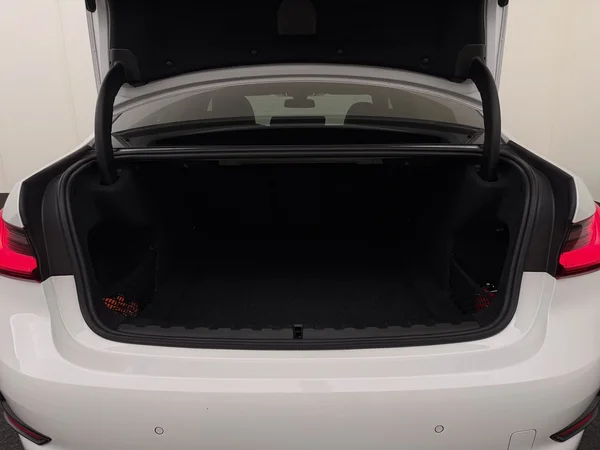BMW 3-SERIE (2021) — foto 8 van 29