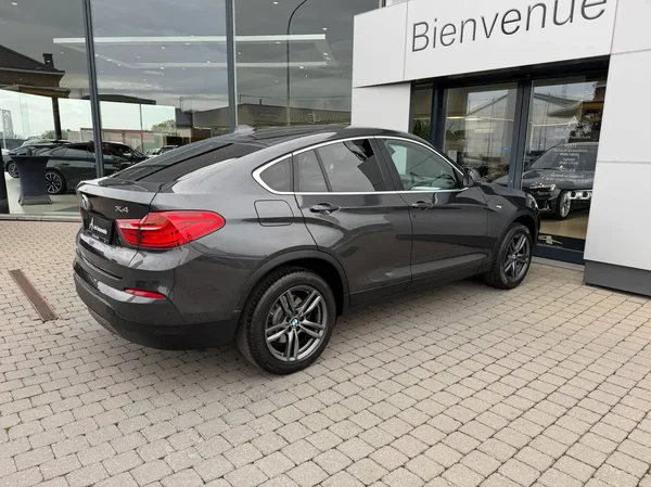 Bmw X4 (2015) — foto 14 van 23