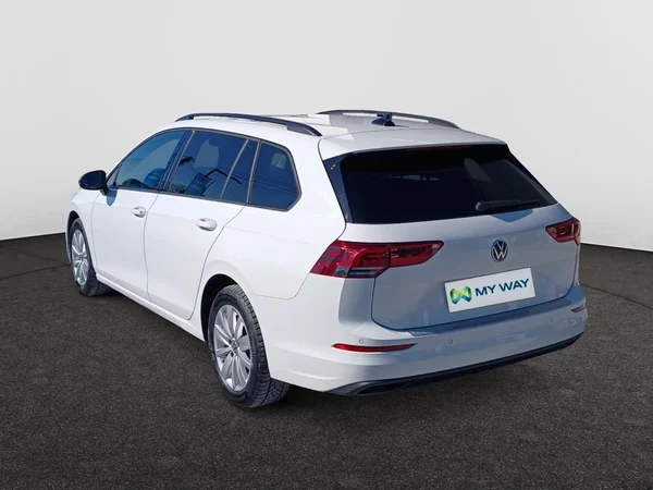 VOLKSWAGEN Golf VIII SW (2022) — foto 8 van 19