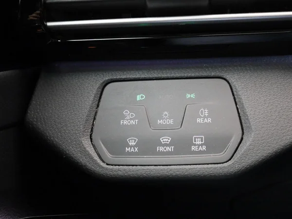 Volkswagen ID.4 (2023) — foto 14 van 37
