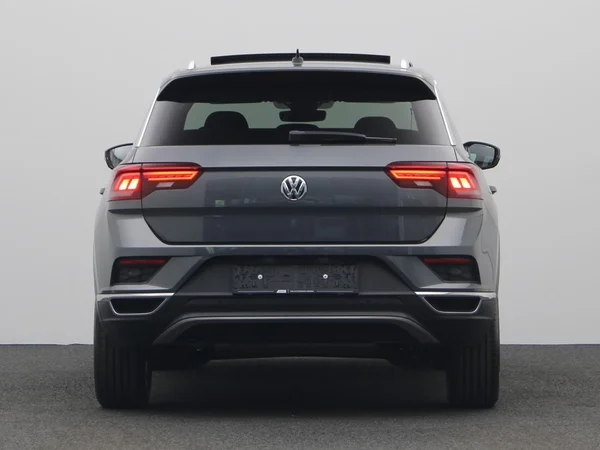 VOLKSWAGEN T-Roc (2019) — foto 20 van 23
