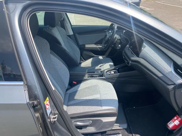SKODA Octavia Combi (2025) — foto 3 van 9