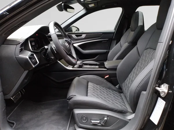 AUDI A6 Avant PHEV (2025) — foto 3 van 17