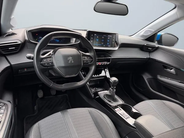 PEUGEOT 208 Dsl (2020) — foto 12 van 31