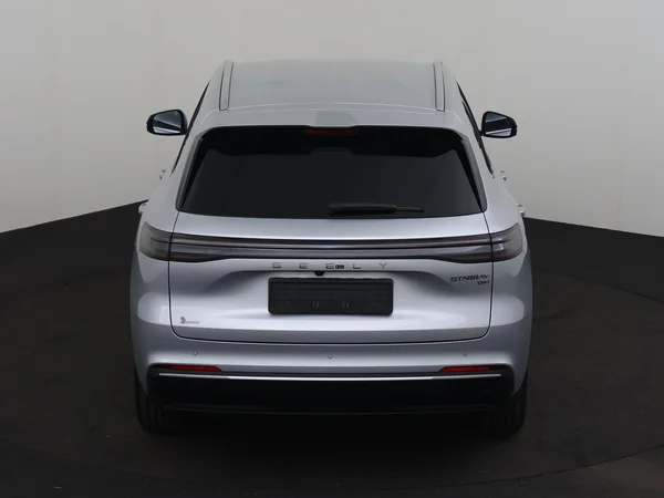 GEELY Starray EM-i (2026) — foto 26 van 29