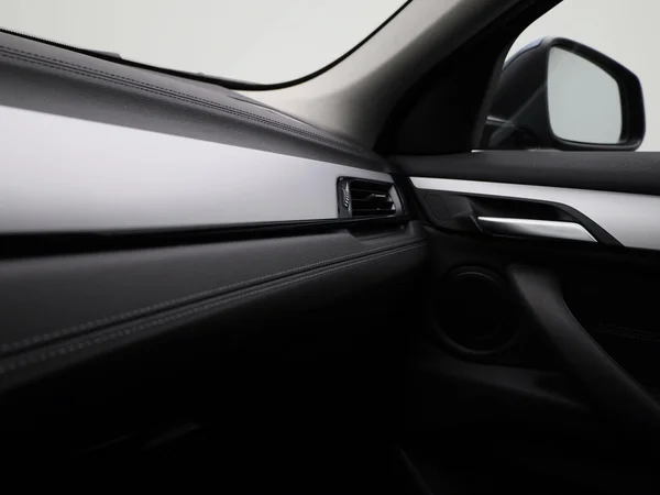 BMW X2 (2021) — foto 22 van 49