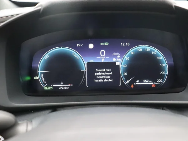 Toyota C-HR (2025) — foto 7 van 26
