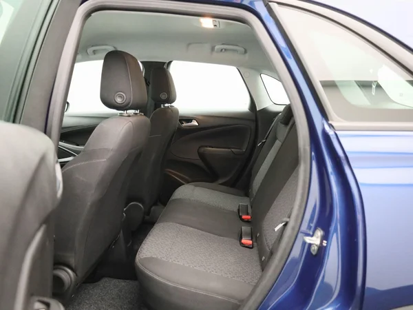 Opel Crossland (2021) — foto 4 van 40