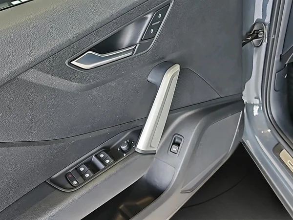 Audi Q2 (2020) — foto 7 van 25