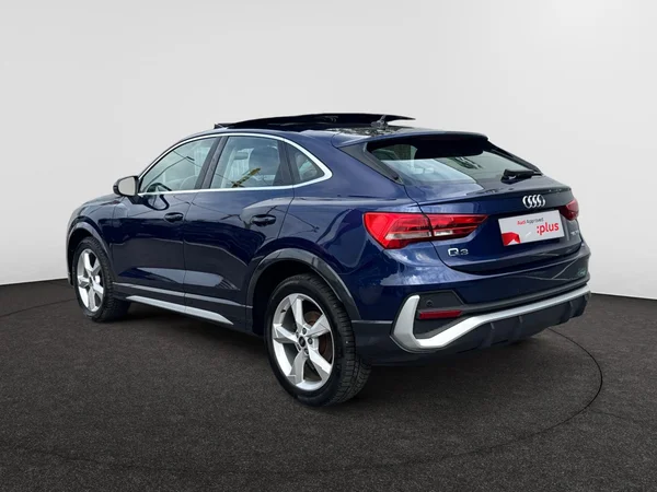 AUDI Q3 Sportback (2023) — foto 18 van 24