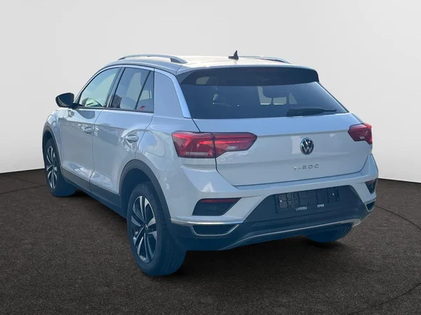 VOLKSWAGEN T-Roc (2021) — foto 14 van 20