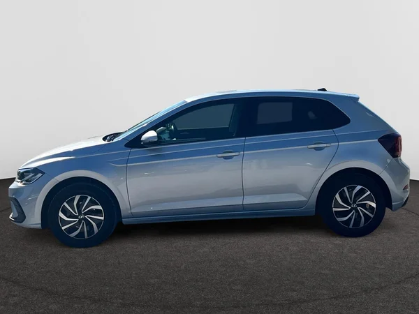 VOLKSWAGEN Polo (2023) — foto 10 van 18