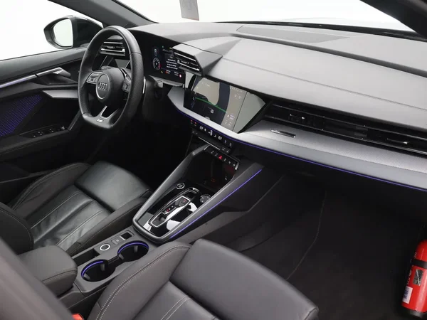 Audi A3 (2025) — foto 25 van 30