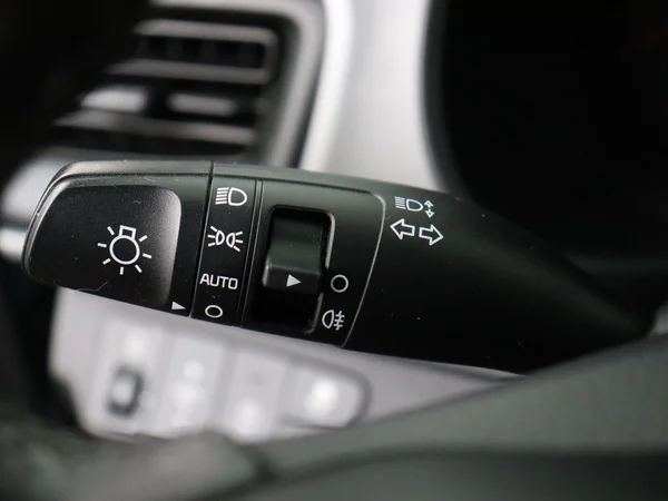 KIA Stonic (2022) — foto 13 van 23