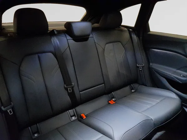 AUDI A5 Avant e-hybrid (PHEV) (2026) — foto 11 van 24