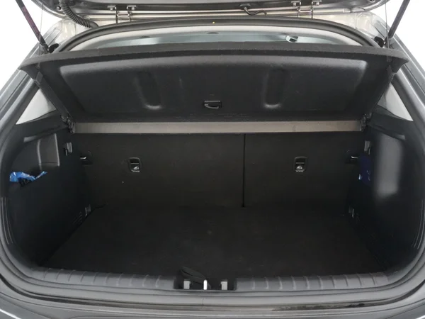Kia Stonic (2025) — foto 8 van 21