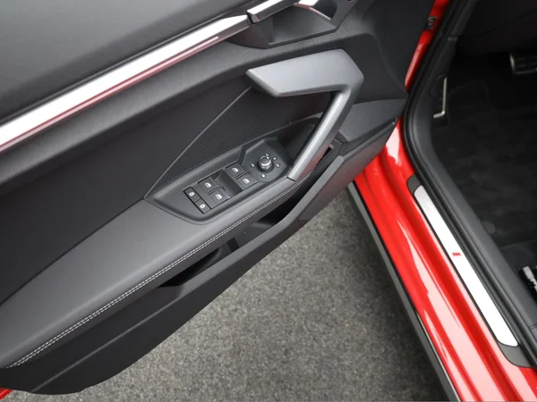 AUDI S3 Sedan (2025) — foto 5 van 22