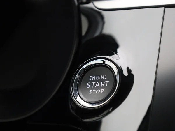 Opel Corsa-e (2023) — foto 19 van 35