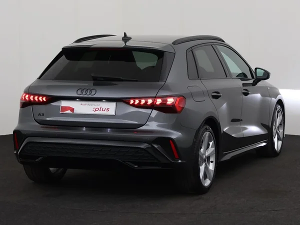 AUDI A3 Sportback (2025) — foto 9 van 18