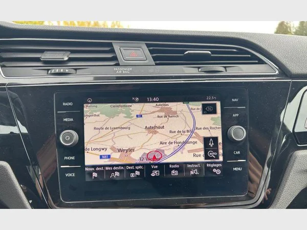 Volkswagen Touran (2020) — foto 7 van 31