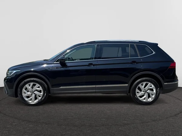 VOLKSWAGEN Tiguan Allspace (2023) — foto 6 van 21