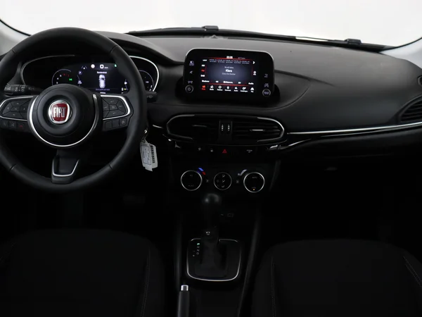 FIAT Tipo (2023) — foto 24 van 24