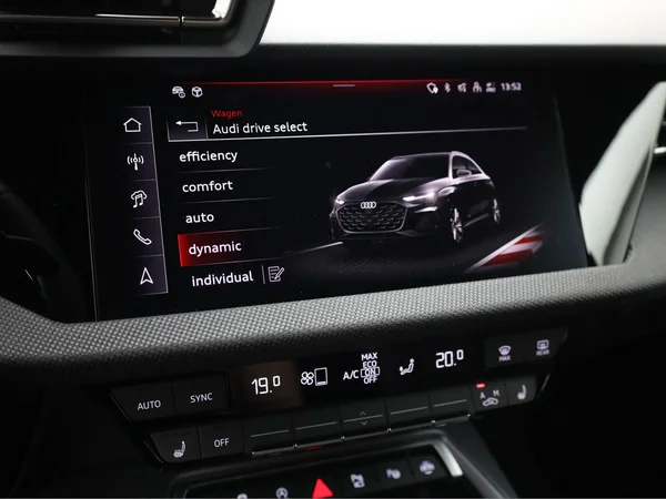 AUDI A3 Sportback (2025) — foto 14 van 22